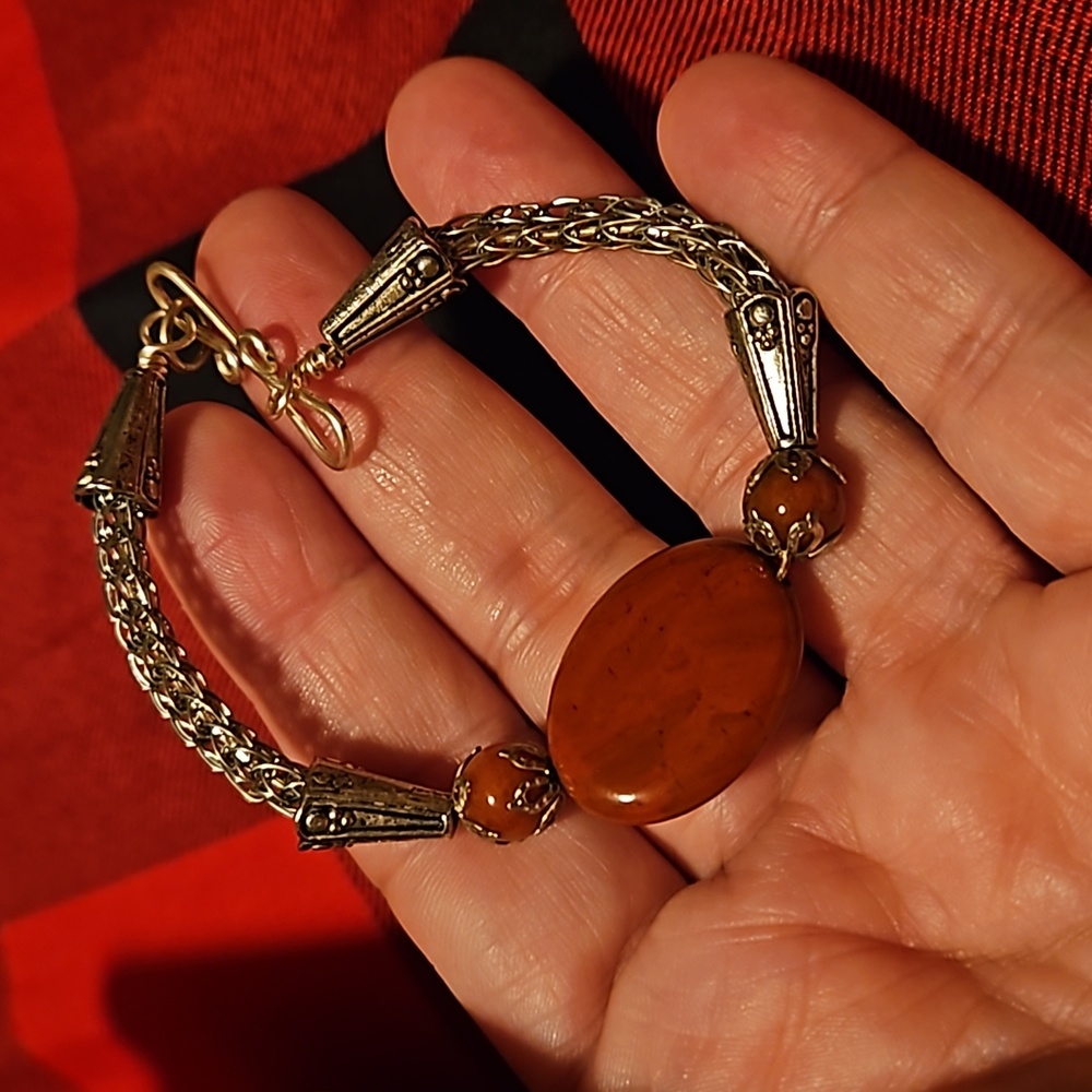 Red Jasper and wire bracelet